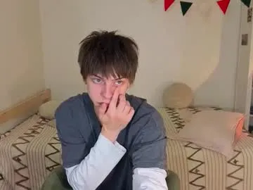 MilaDelays – webcam model profile photo Image 17