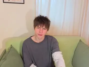 MilaDelays – webcam model profile photo Image 18