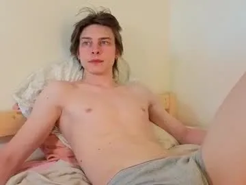 MilaDelays – webcam model profile photo Image 8