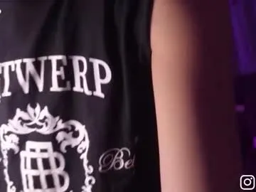 caylin_jordan – webcam model profile photo Image 14