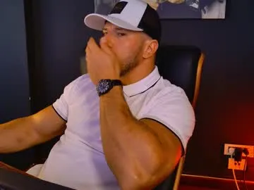 AmberParcker – webcam model profile photo Image 16