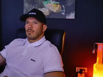 AmberParcker – webcam model profile photo Image 5