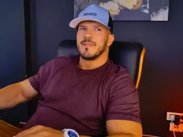 AmberParcker – webcam model profile photo Image 8