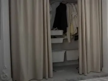 anittac14 – webcam model profile photo Image 2