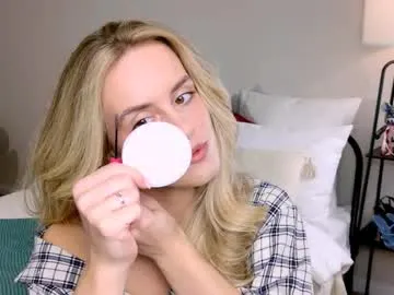 AndreaKalo – webcam model profile photo Image 19