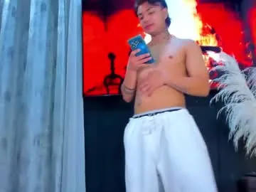 alissgrey – webcam model profile photo Image 2