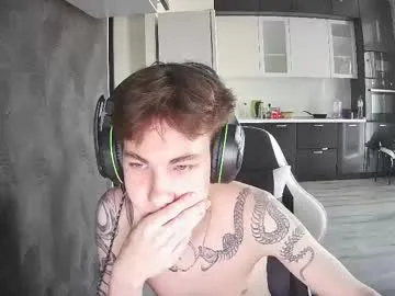 midwestlovers1990 – webcam model profile photo Image 3