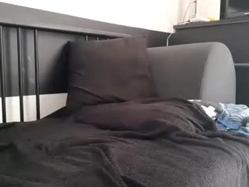 brownboy6999 – webcam model profile photo Image 10