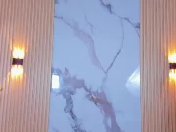 EvanyaRose – webcam model profile photo Image 2