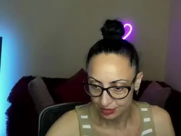 indiandesiguys2023 – webcam model profile photo Image 16