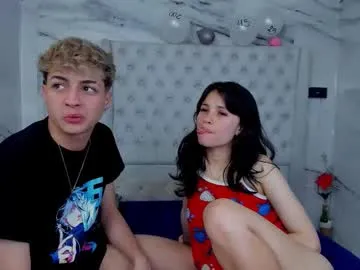 mae_nathan – webcam model profile photo Image 10