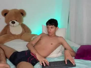 sarisha__ – webcam model profile photo Image 8