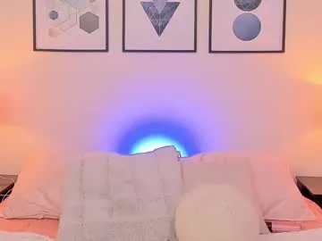 just_girlsgirls – webcam model profile photo Image 2