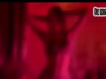 LeiaKesh – webcam model profile photo Image 5