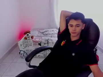 indiandesiguys2023 – webcam model profile photo Image 18