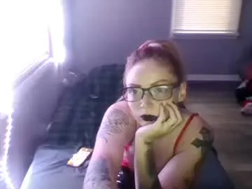 sunflower_28 – webcam model profile photo Image 12