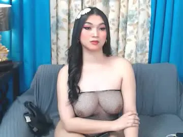 sunflower_28 – webcam model profile photo Image 17