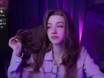 LaraOlson – webcam model profile photo Image 7