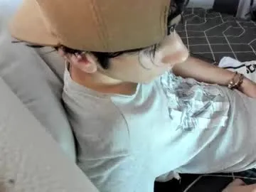 brownboy6999 – webcam model profile photo Image 16