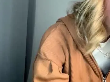 indiandesiguys2023 – webcam model profile photo Image 4