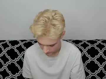 NaiaCollins – webcam model profile photo Image 4