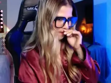 indiandesiguys2023 – webcam model profile photo Image 4