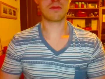 ClaryLewis – webcam model profile photo Image 7