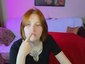 dovia – webcam model profile photo Image 10