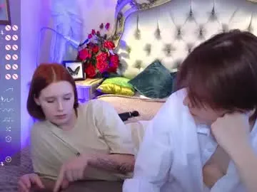 dovia – webcam model profile photo Image 7