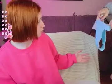 dovia – webcam model profile photo Image 8