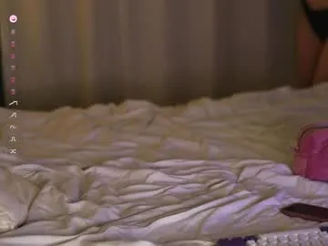 indiandesiguys2023 – webcam model profile photo Image 17