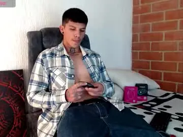 iamsomeone1234 – webcam model profile photo Image 10