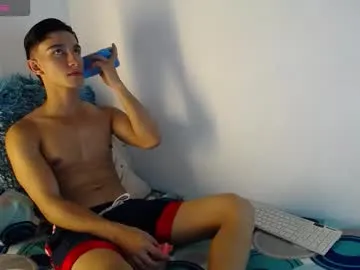 sofiakhanxo – webcam model profile photo Image 10