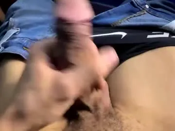 EmiliaWalker – webcam model profile photo Image 5