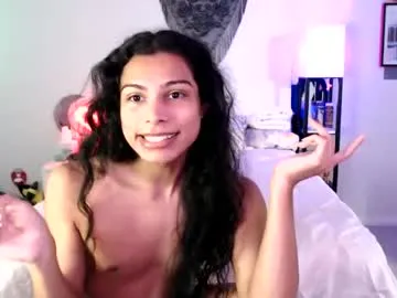 lolaa_darling – webcam model profile photo Image 12