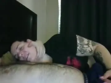 emmababy2322 – webcam model profile photo Image 2