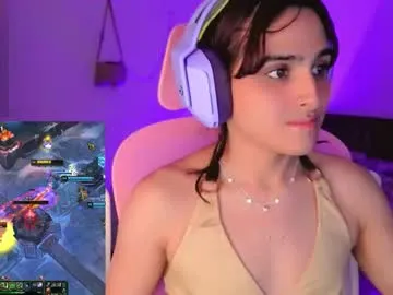 indianacooper – webcam model profile photo Image 10