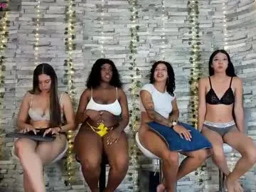 LunaWinks – webcam model profile photo Image 5