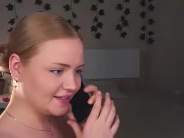 pilowprincess – webcam model profile photo Image 16