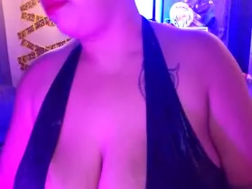 emilywarren296 – webcam model profile photo Image 13