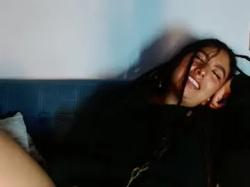 kimmie_ – webcam model profile photo Image 5