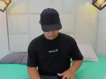 mochasins_ – webcam model profile photo Image 16