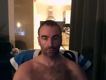 Kendall – webcam model profile photo Image 4