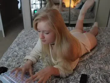 hunky_ariyaan – webcam model profile photo Image 19