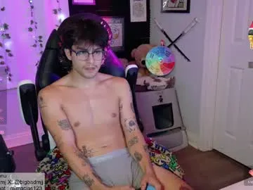 ria_fun – webcam model profile photo Image 7