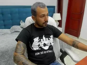 daani_hott – webcam model profile photo Image 11