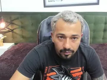 daani_hott – webcam model profile photo Image 16