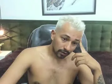 daani_hott – webcam model profile photo Image 3