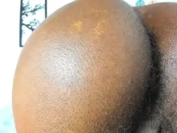 lolaa_darling – webcam model profile photo Image 6