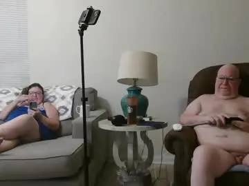 EllieParkeer – webcam model profile photo Image 16